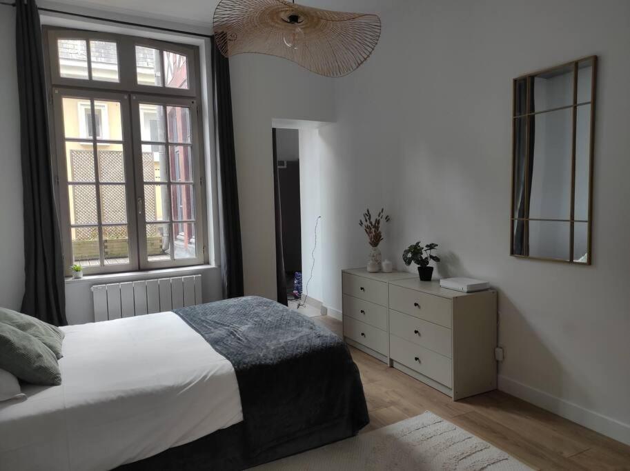 Apartment Carre D Or De Vue Sur La Cathedrale