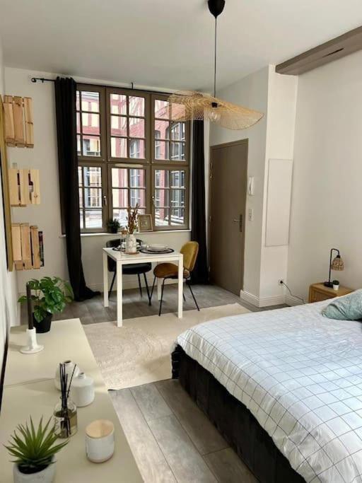 Carre D Or De Vue Sur La Cathedrale Apartment *